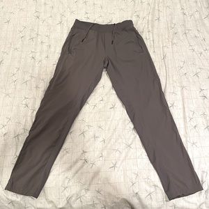 Lululemon men’s workout pants 30” waist 30” length